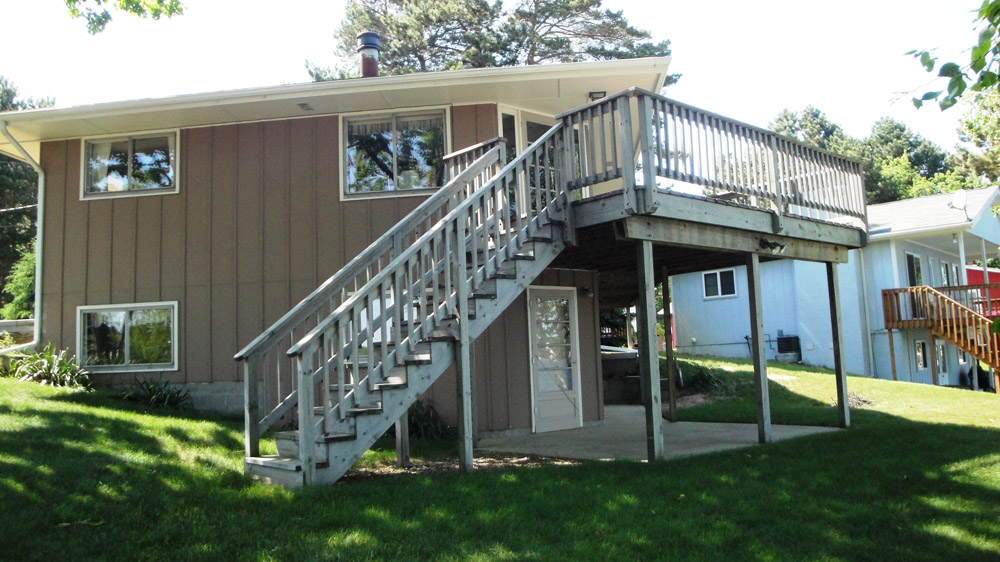 Lakeview property facade